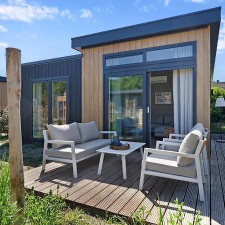 Duynhof 8 - Ouddorp Шале *