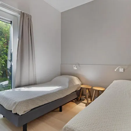 Duynhof 8 - Ouddorp Шале *